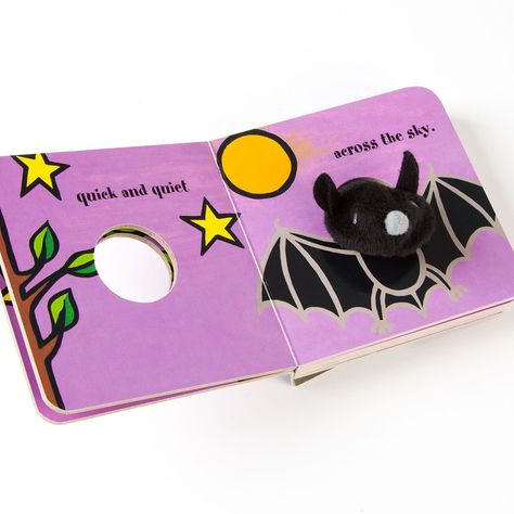 Little Bat Finger Puppet Book